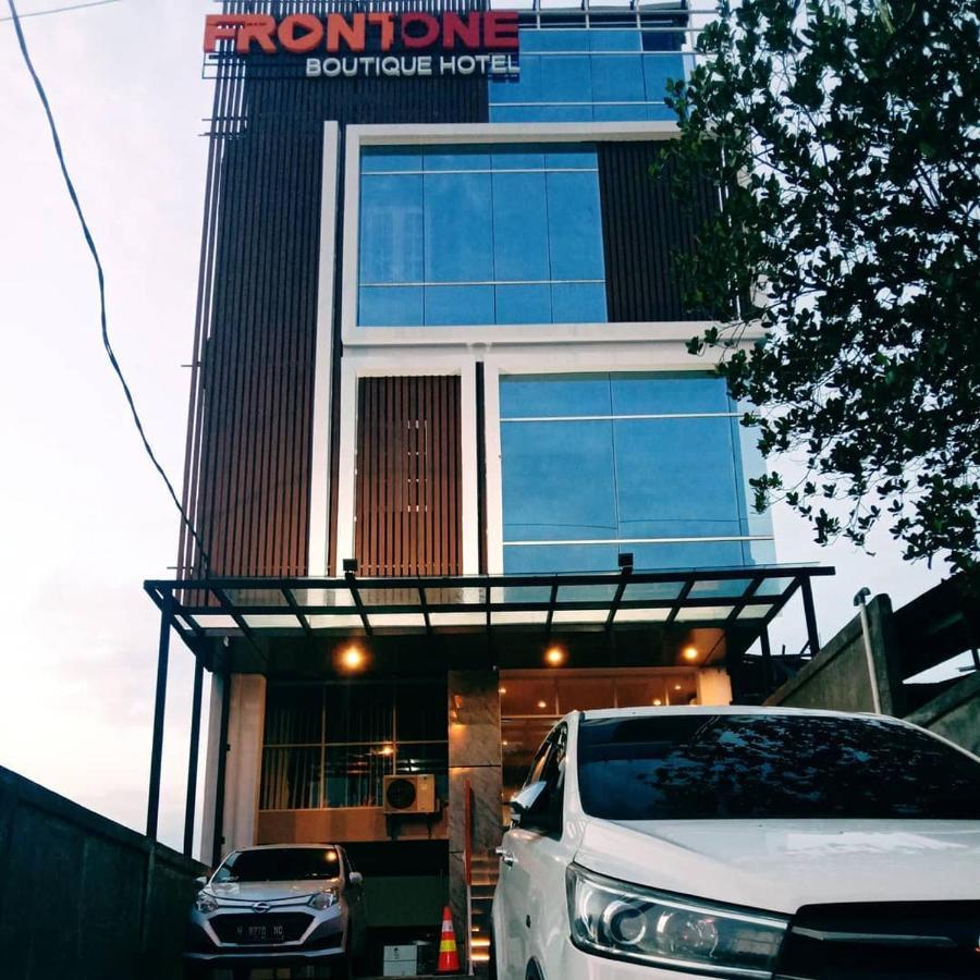 מלון Front One Boutique Tugu Muda סמאראנג מראה חיצוני תמונה